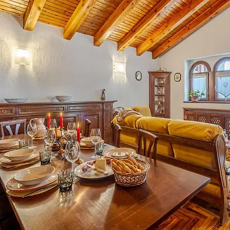 Appartement Casa Beatrice - Wifi, Parcheggio E Vista Montagna - Cour 0231 *