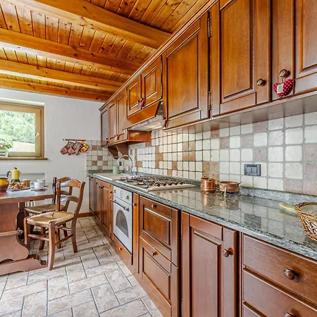 Appartement Casa Beatrice - Wifi, Parcheggio E Vista Montagna - Cour 0231 *