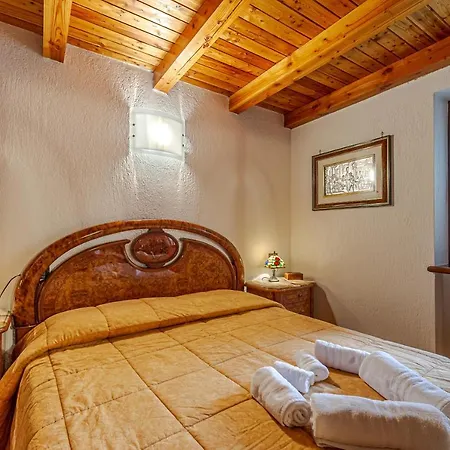 Casa Beatrice - Wifi, Parcheggio E Vista Montagna - Cour 0231 Lägenhet *