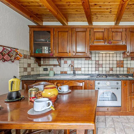 Casa Beatrice - Wifi, Parcheggio E Vista Montagna - Cour 0231 公寓 库马约尔