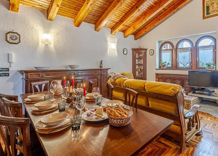 Апартаменти Casa Beatrice - Wifi, Parcheggio E Vista Montagna - Cour 0231 *