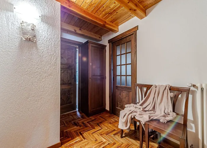 Casa Beatrice - Wifi, Parcheggio E Vista Montagna - Cour 0231 アパート クールマイユール